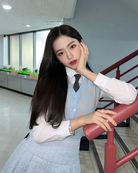 An Yu-jin image(instargram)